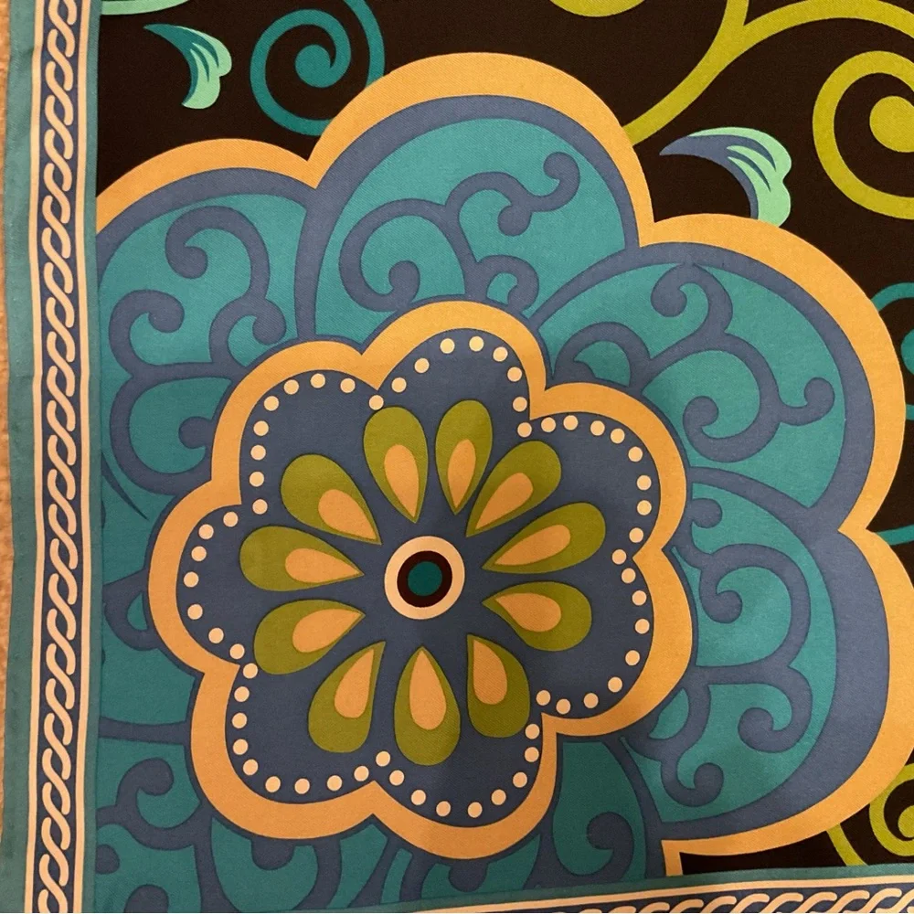 Vera Bradley 100% Silk Mod Floral Blue 27” Square